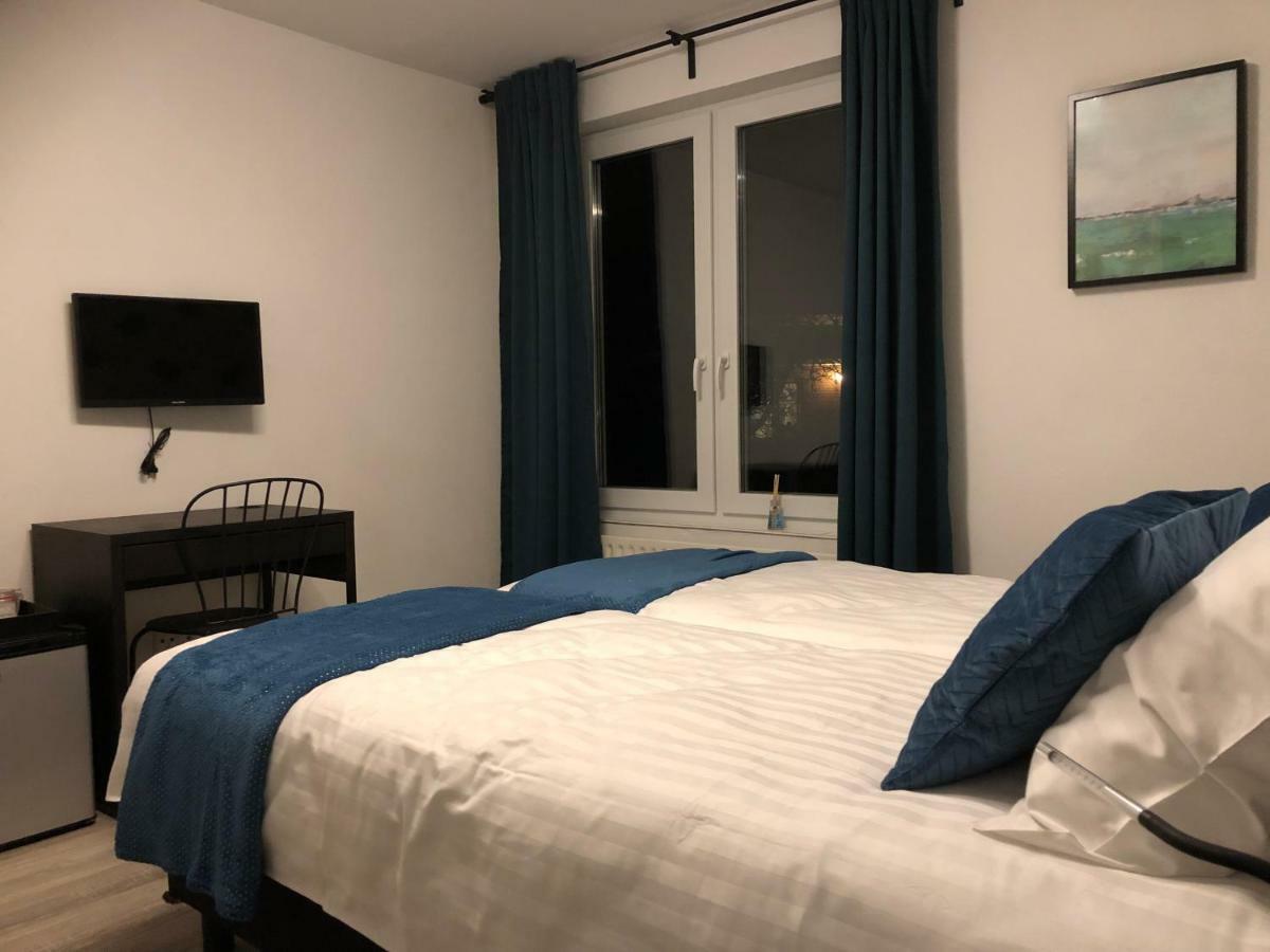 Mimosa Hotel Valkenburg aan de Geul Bilik gambar
